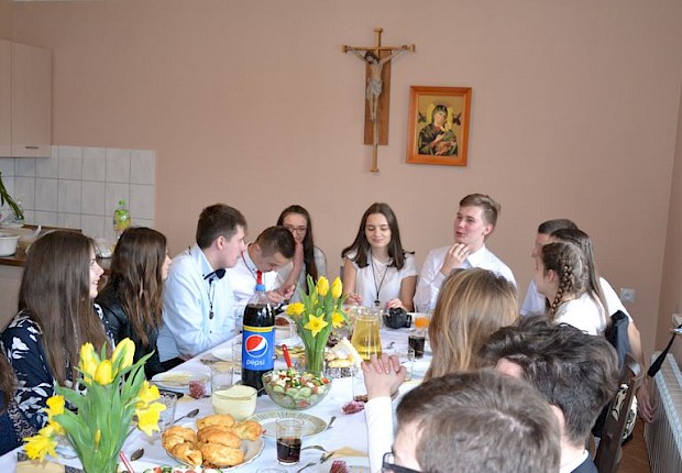 Zatwierdzenie Stowarzyszenia Ruchu Apostolstwa Młodzieży - Agapa