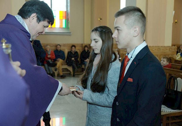 Zatwierdzenie Stowarzyszenia Ruchu Apostolstwa Młodzieży - Msza Święta