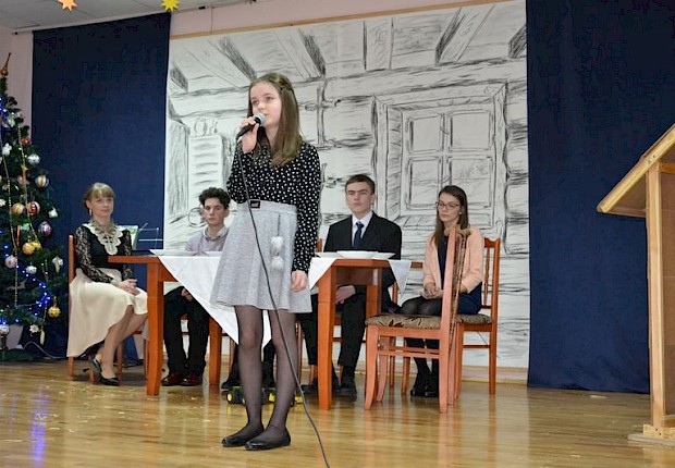 Przedstawienie jasełkowe oraz IV Parafialny Przegląd Kolęd i Pastorałek