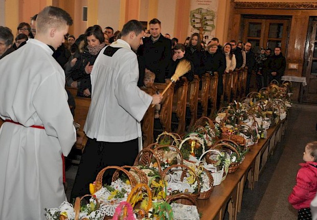 Poświęcenie pokarm&oacute;w