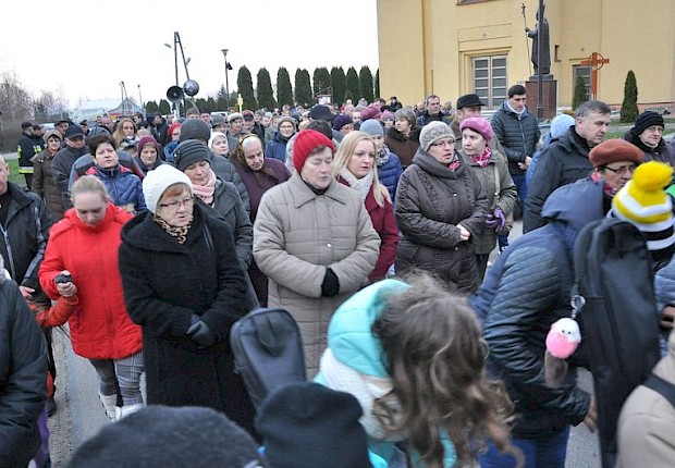 Parafialna droga krzyżowa