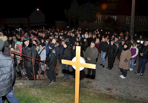 Parafialna droga krzyżowa