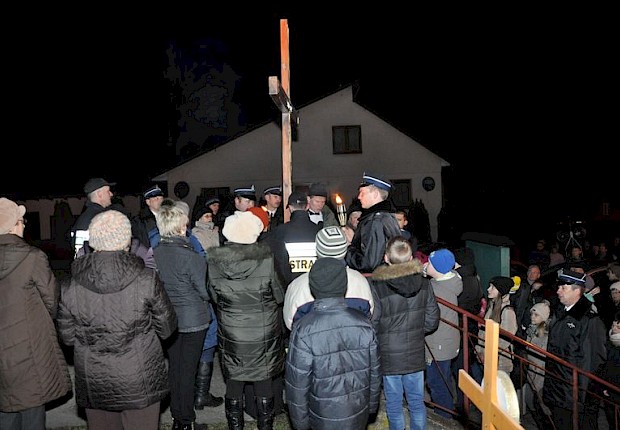 Parafialna droga krzyżowa