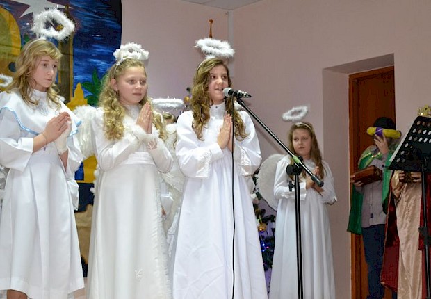 Jasełka i III Parafialny Przegląd Kolęd i Pastorałek