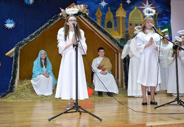 Jasełka i III Parafialny Przegląd Kolęd i Pastorałek
