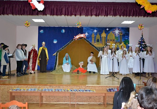 Jasełka i III Parafialny Przegląd Kolęd i Pastorałek