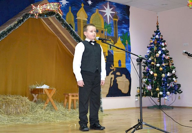 Jasełka i III Parafialny Przegląd Kolęd i Pastorałek