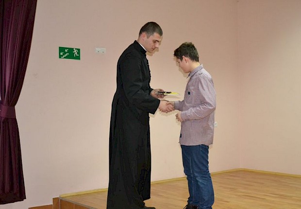 Jasełka i III Parafialny Przegląd Kolęd i Pastorałek