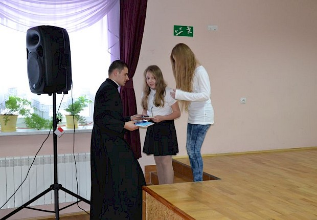 Jasełka i III Parafialny Przegląd Kolęd i Pastorałek