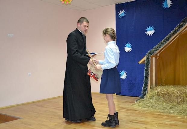 Jasełka i III Parafialny Przegląd Kolęd i Pastorałek