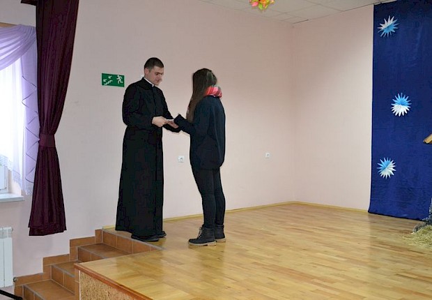Jasełka i III Parafialny Przegląd Kolęd i Pastorałek