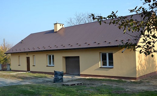 Zakończenie prac przy dociepleniu budynku parafialnego