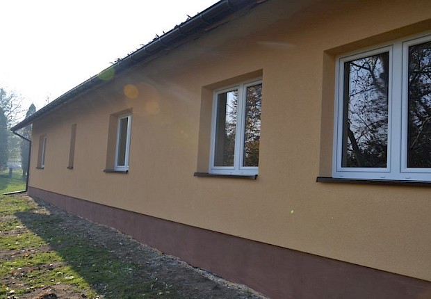 Zakończenie prac przy dociepleniu budynku parafialnego