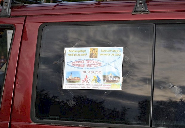 Pielgrzymka rowerowa o pok&oacute;j na Ukrainie: Zarwanica - Częstochowa