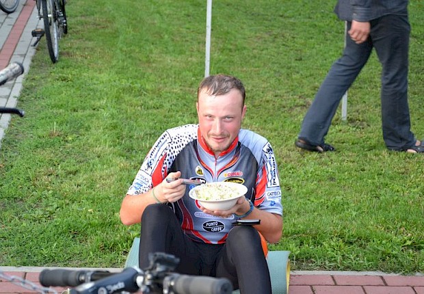 Pielgrzymka rowerowa o pok&oacute;j na Ukrainie: Zarwanica - Częstochowa