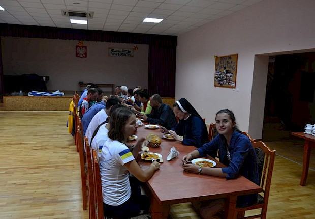 Pielgrzymka rowerowa o pok&oacute;j na Ukrainie: Zarwanica - Częstochowa