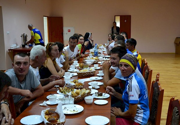 Pielgrzymka rowerowa o pok&oacute;j na Ukrainie: Zarwanica - Częstochowa
