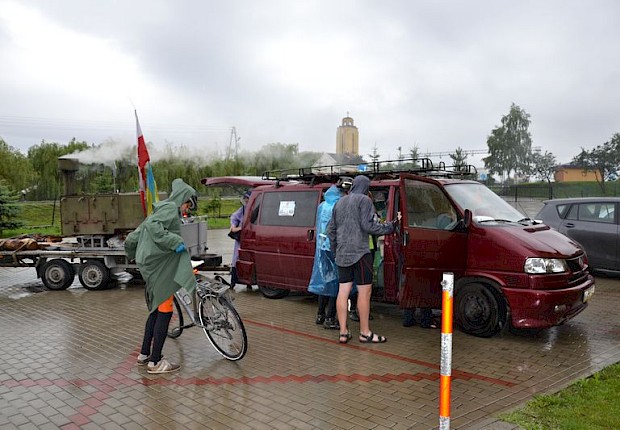 Pielgrzymka rowerowa o pok&oacute;j na Ukrainie: Zarwanica - Częstochowa