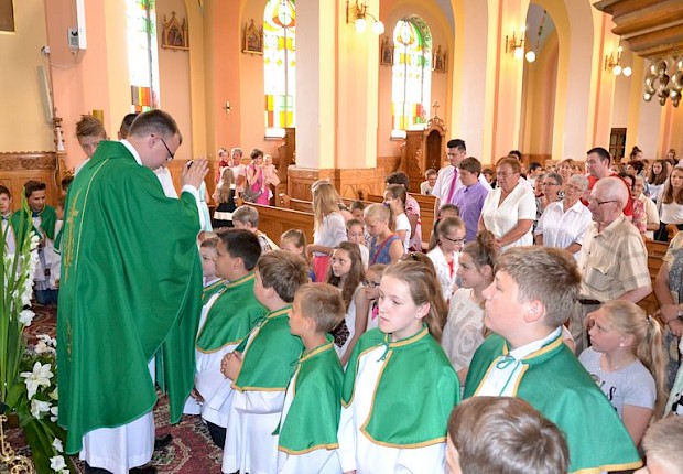 Msza prymicyjna ks. Mateusza Sławińskiego z Pełkiń