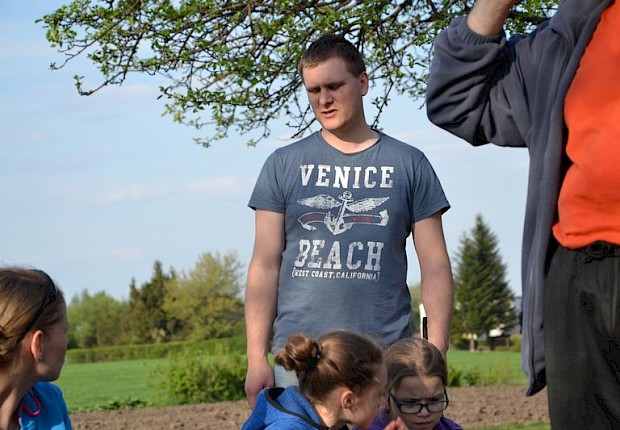 Wycieczka rowerowa liturgicznej służby ołtarza do Chłopic