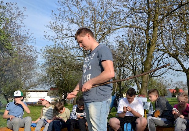 Wycieczka rowerowa liturgicznej służby ołtarza do Chłopic