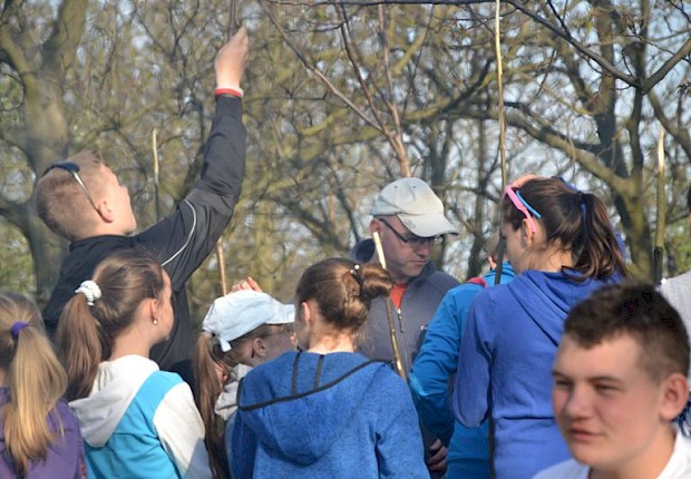 Wycieczka rowerowa liturgicznej służby ołtarza do Chłopic