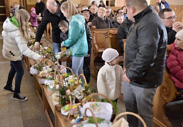 Poświęcenie pokarm&oacute;w