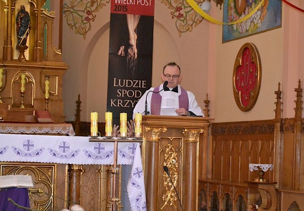 Rekolekcje wielkopostne dla Zespołu Szk&oacute;ł w Wierzbnej