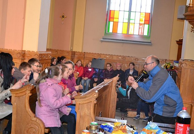 Rekolekcje wielkopostne dla Zespołu Szk&oacute;ł w Wierzbnej