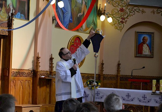 Rekolekcje wielkopostne dla Zespołu Szk&oacute;ł w Wierzbnej
