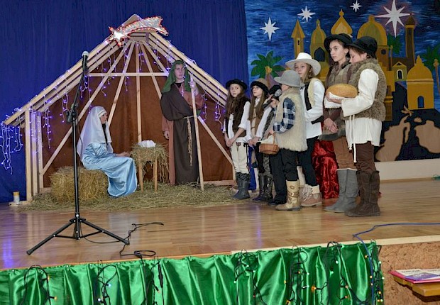 Jasełka i II Parafialny Przegląd Kolęd i Pastorałek