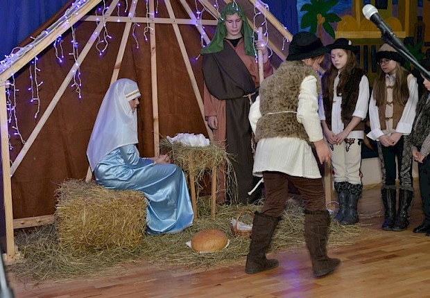 Jasełka i II Parafialny Przegląd Kolęd i Pastorałek