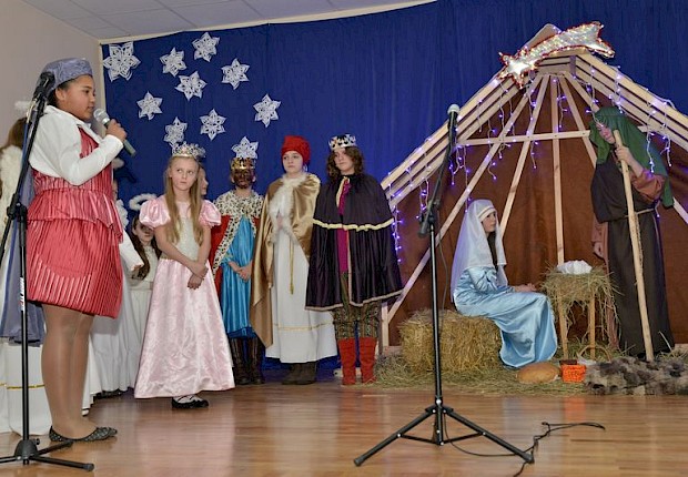Jasełka i II Parafialny Przegląd Kolęd i Pastorałek