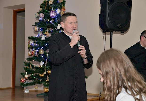 Jasełka i II Parafialny Przegląd Kolęd i Pastorałek