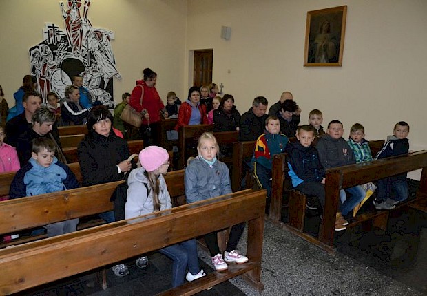 Pielgrzymka dziękczynna dzieci komunijnych