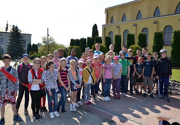 Wycieczka rowerowa liturgicznej służby ołtarza
