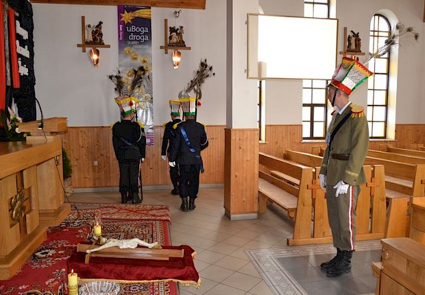 Wielka Sobota - poświęcenie pokarm&oacute;w