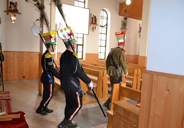 Wielka Sobota - poświęcenie pokarm&oacute;w