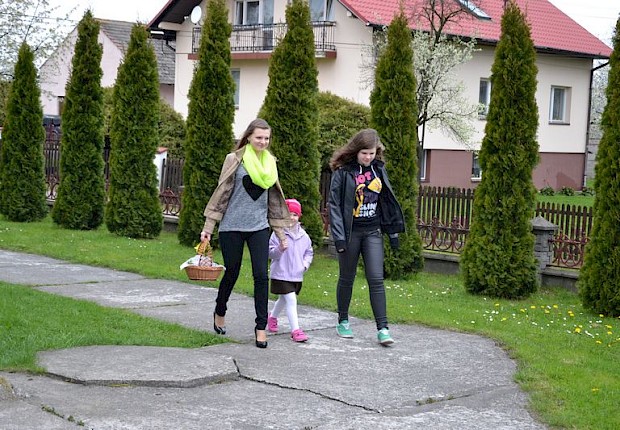 Wielka Sobota - poświęcenie pokarm&oacute;w
