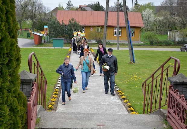 Wielka Sobota - poświęcenie pokarm&oacute;w