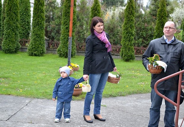 Wielka Sobota - poświęcenie pokarm&oacute;w