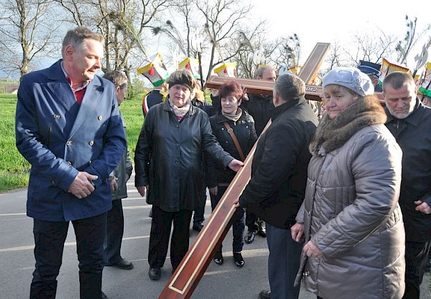 Parafialna droga krzyżowa