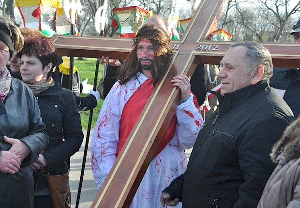 Parafialna droga krzyżowa
