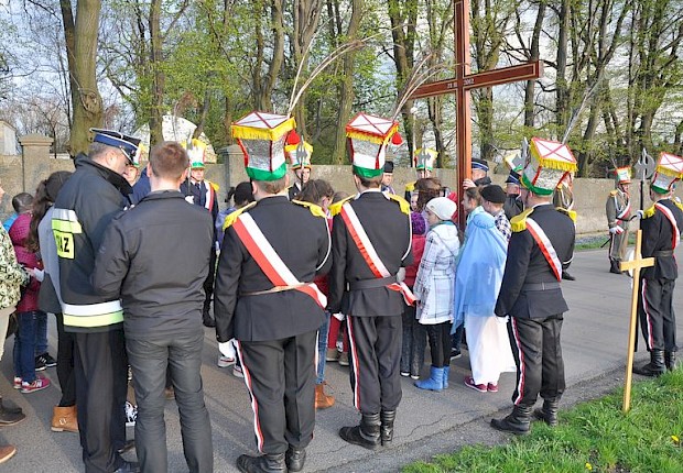 Parafialna droga krzyżowa