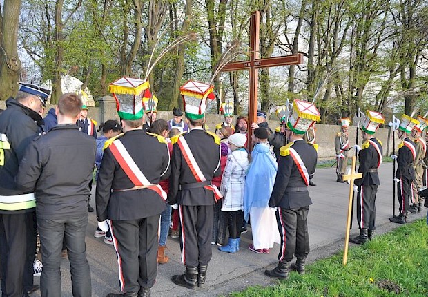 Parafialna droga krzyżowa