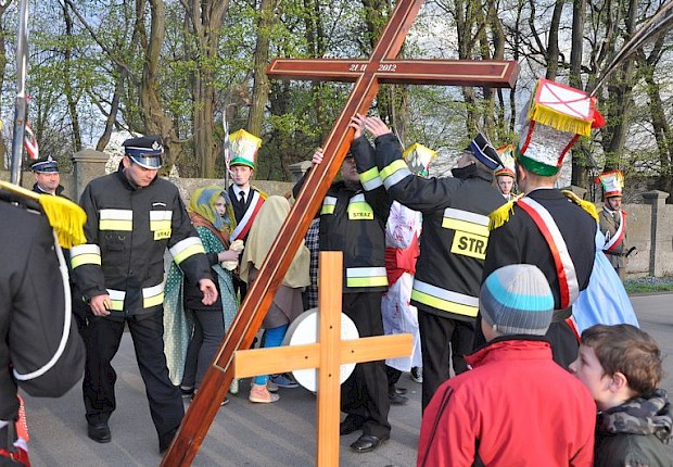 Parafialna droga krzyżowa
