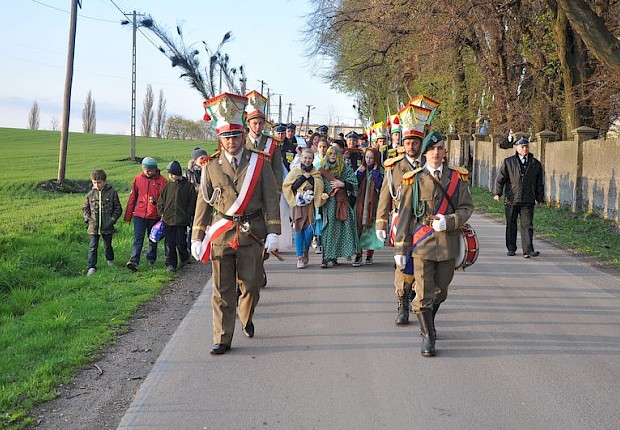 Parafialna droga krzyżowa