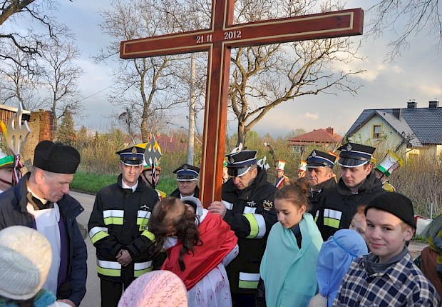Parafialna droga krzyżowa