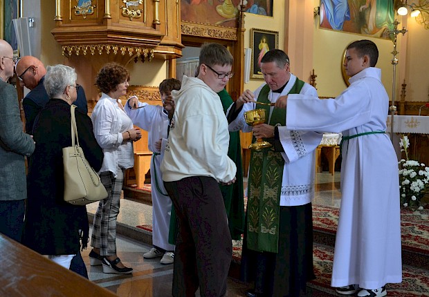 Goście z Papui Nowej Gwinei: bp Paul Sundu i Rodak ks. Łukasz Hołub