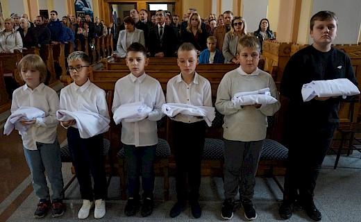 Przyjęcie kandydat&oacute;w do posługi ministranta